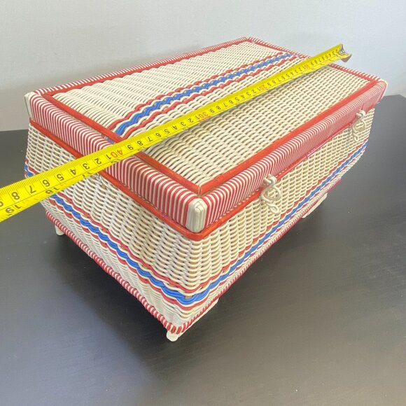 Sewing box in plastic and natural fiber, wooden basket, four feet case, jewelry - Picture 6 of 10